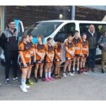 Le club de hand reçoit un minibus